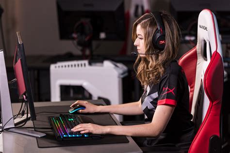 mujer gamer|8M: Top mujeres del gaming que tienes que conocer